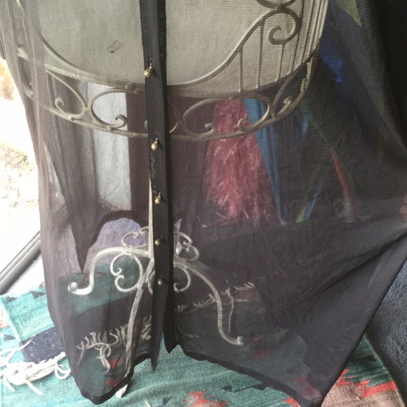 Sandra & Andre sheer coverup ✨ - Picture 4 of 8